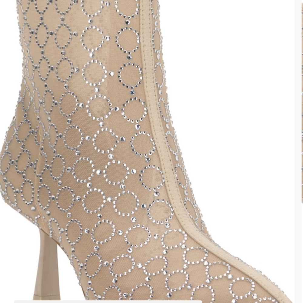 I💞❤️NC International Concepts Tan Rhinestone Heeled Bootie - Women - Size 8